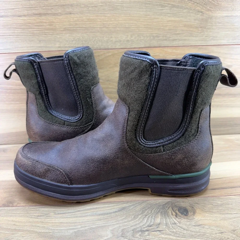 UGG Moton Waterproof Chelsea Mens Boots 11 Brown Leather 200 gram Insulated